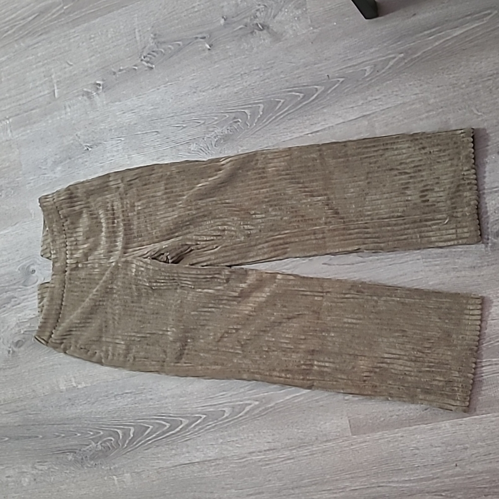 Like new pants - Picture 3 of 5